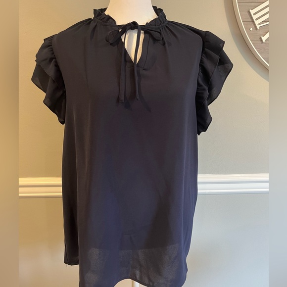 NWOT Women's Tops -V-Neck Cap Ruffle Trim Frilled Short Sleeve Tie Neck- Size XL - Picture 7 of 8